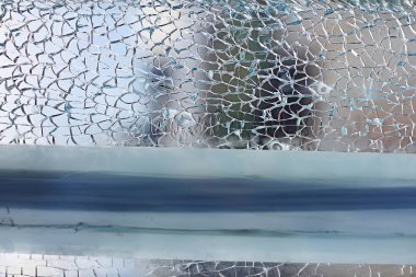 kırık cam doku  