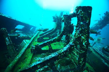 deniz altındaki batık