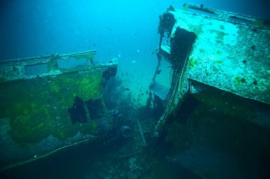 deniz altındaki batık