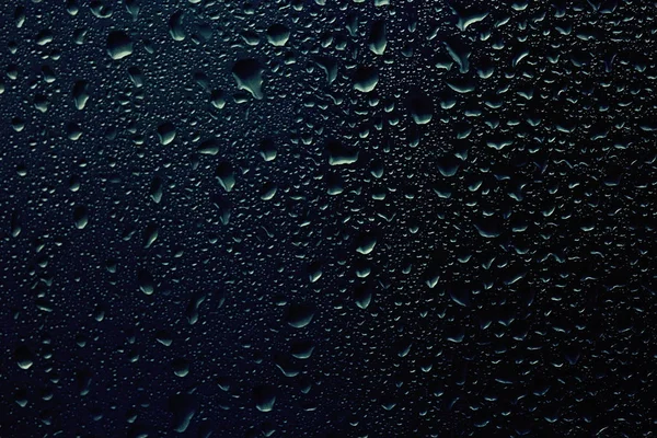 Kapky deště na okenní sklo — Stock fotografie