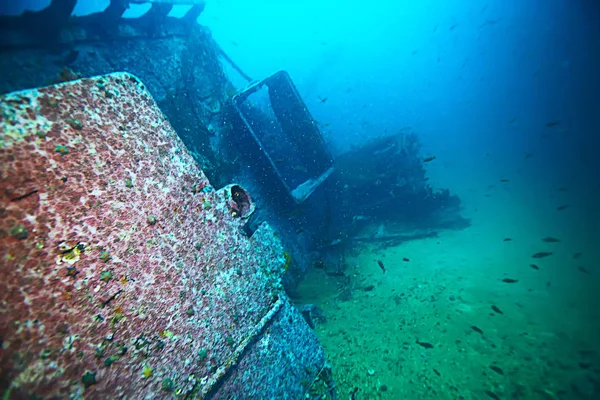 deniz altındaki batık