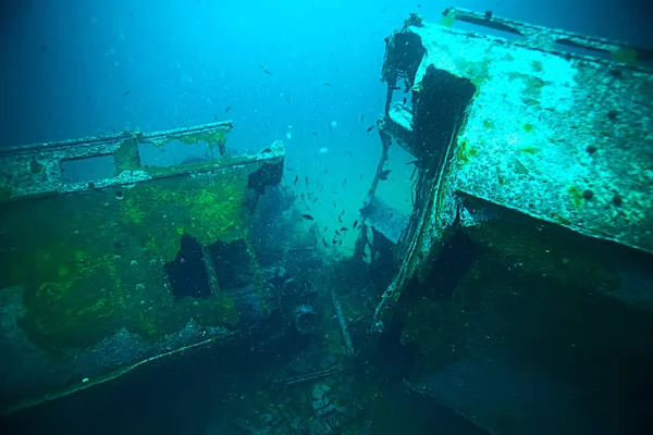 deniz altındaki batık