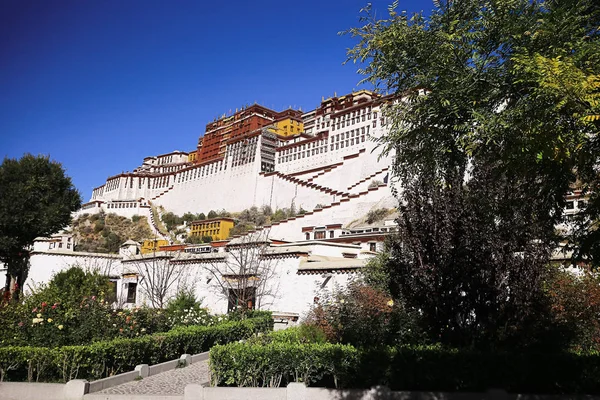 Potala Sarayı Lhasa — Stok fotoğraf
