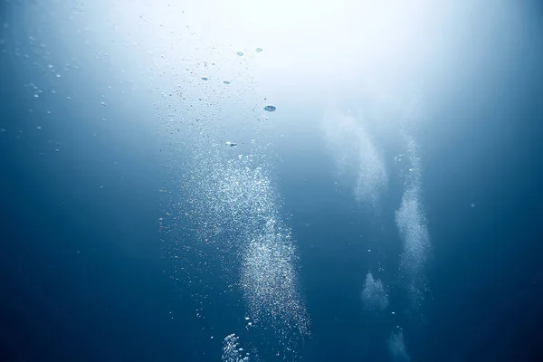 Víz alatti légbuborékok — Stock Fotó