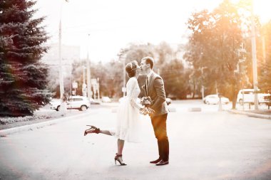 Gelin ve damat düğün gününde  