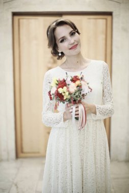gelin buketi çiçek ile