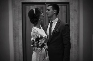 Gelin ve damat düğün gününde  