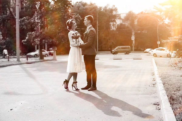 Mariée et marié le jour du mariage — Photo