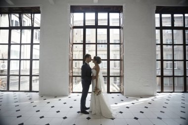 Gelin ve zarif iç groome 