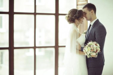 Gelin ve zarif iç groome 