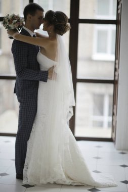 Gelin ve zarif iç groome 