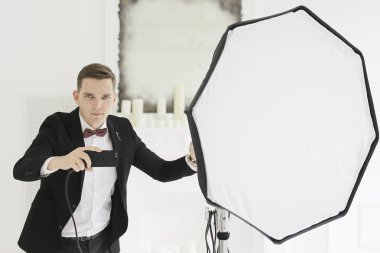 Studio erkek fotoğrafçı 