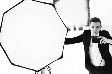 Studio erkek fotoğrafçı 