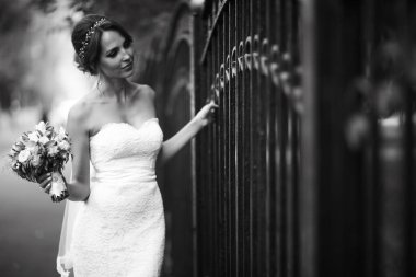 gelin buketi çiçek ile   