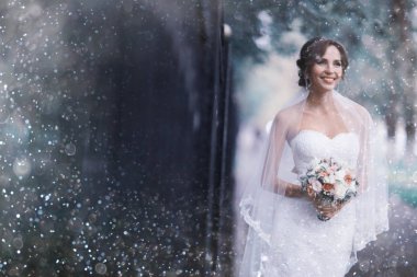 gelin buketi çiçek ile   