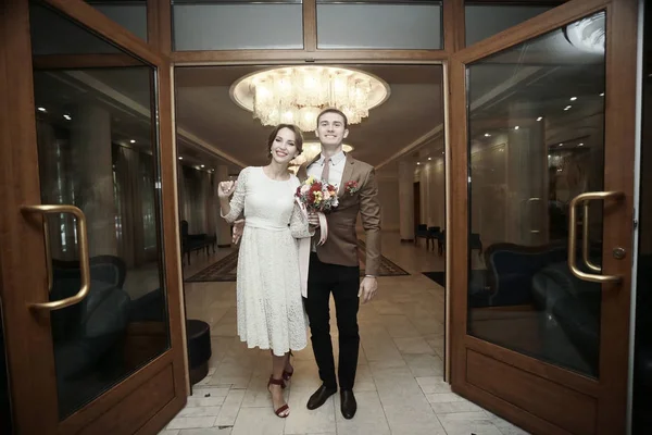 Gelin ve Damat Düğün Sarayı   