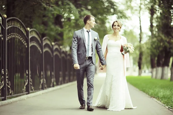 Gelin ve damat yaz Park