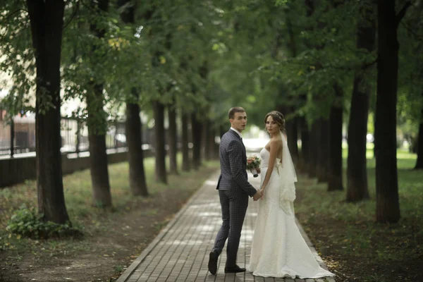 Gelin ve damat yaz Park