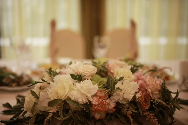 Brudbukett Som Blommig Dekoration Bröllop Tabellen — Stockfoto