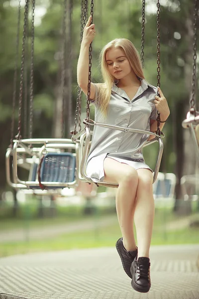 kadın zinciri atlı karınca 