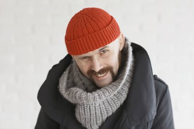 bıyıklı adam portresi 