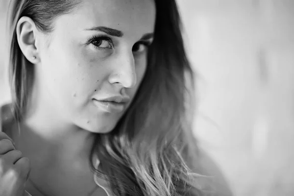 Young woman in white blouse — Stock Photo, Image