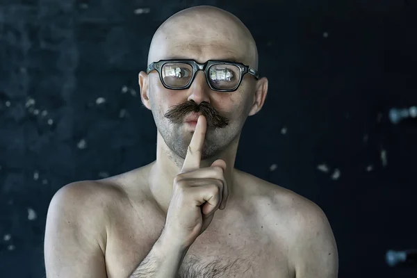 Concept Man Finger Mouth Secret Portrait Gesture Eccentric Bald Man — Stock Photo, Image