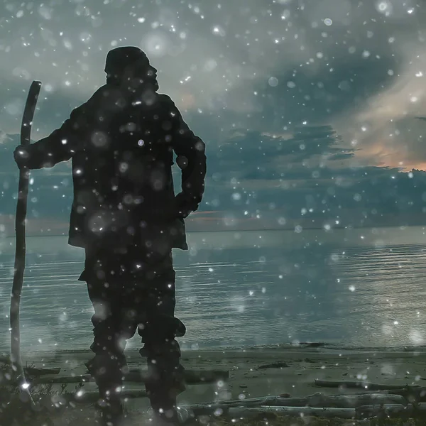 Traveler Stick Walking Lake Night — Stock Photo, Image