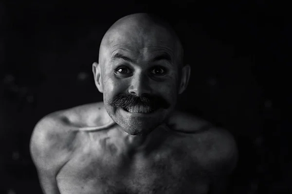 Retrato Incomum Jovem Cavalheiro Careca Bigode Excêntrico Senhor Conceito Psicologia — Fotografia de Stock