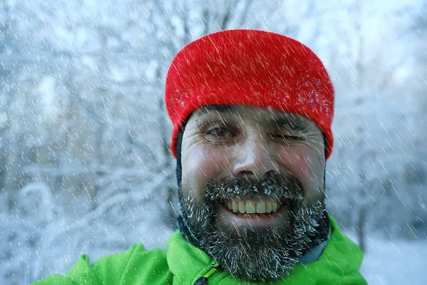 Barba Hoarfrost Retrato Jovem Barbudo Atividades Sazonais Livre Inverno Escandinávia — Fotografia de Stock