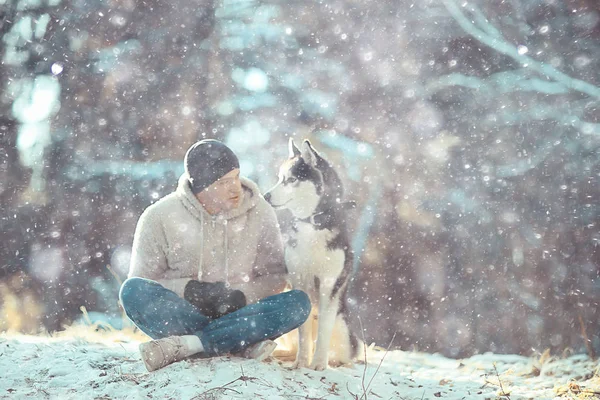 Man Dog Sitting Backs Frame Concept Psychology Sadness Caring Friendship — Stockfoto