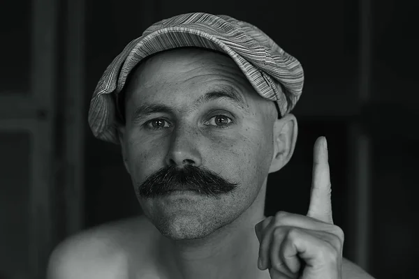 Vintage Stil Porträtt Man Med Stor Mustasch Ovanlig Gentleman — Stockfoto