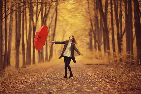 Young Woman Dancing Autumn Park Umbrella Spinning Holding Umbrella Autumn — Stock Photo, Image