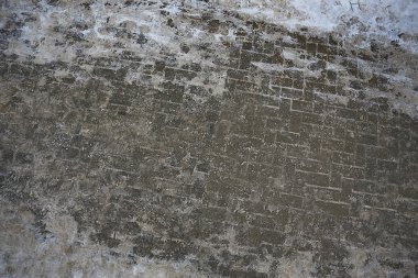 Asfalt kar, buz, ayakkabı izleri, kar havası.
