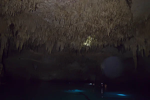 Undervattens Grotta Stalaktiter Landskap Grotta Dykning Yucatan Mexico Cenote Vatten — Stockfoto