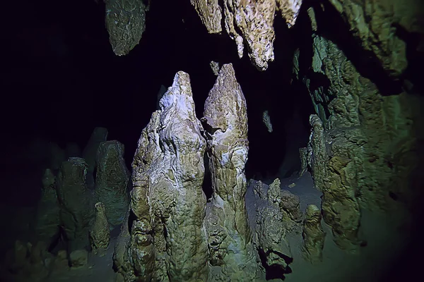 Podwodny Krajobraz Stalaktytów Jaskiniowych Nurkowanie Jaskiniowe Meksyk Jukatan Widok Cenote — Zdjęcie stockowe