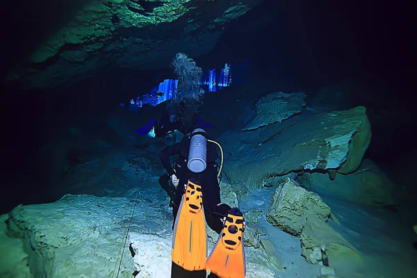 Diving Cenotes Mexico Dangerous Caves Diving Yucatan Dark Cavern Landscape — Stock Photo, Image
