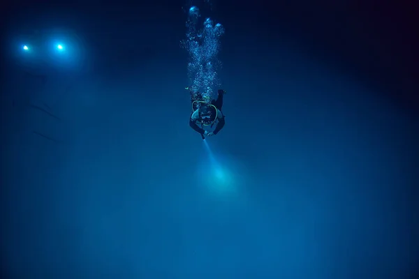 Cenote Angelita Mexico Grotta Dykning Extrema Äventyr Vatten Landskap Vatten — Stockfoto