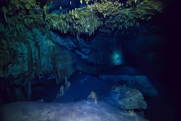 Grotte Sous Marine Stalactites Paysage Plongée Sous Marine Yucatan Mexico — Photo