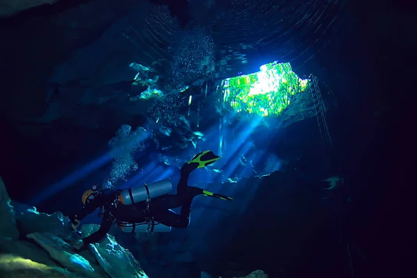 Cave Diving Diver Underwater Dark Cave Cavern Landscape — Stock Photo, Image