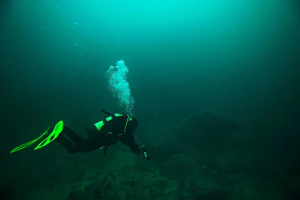 Cenote Angelita Mexico Grotta Dykning Extrema Äventyr Vatten Landskap Vatten — Stockfoto