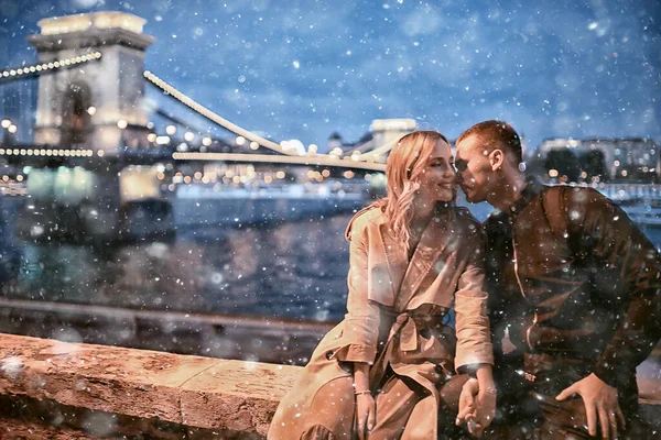 Couple Love Winter Budapest Tourism Hungary Young Couple Walk City — Stock Photo, Image