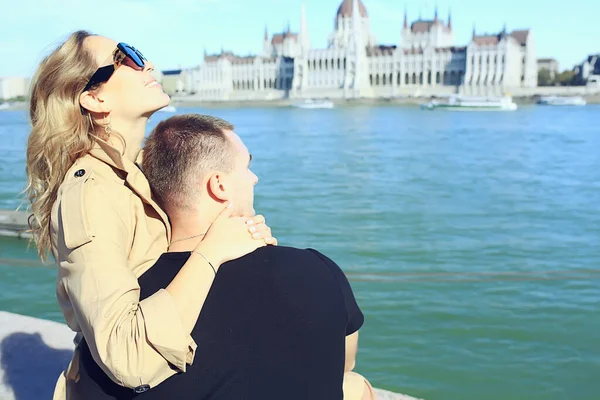 Lovers Boy Girl View Budapest Panorama Gellert Hill Budapest Hungary — Stock Photo, Image