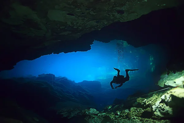 Пещерный Технический Дайвинг Спорт Высокий Риск Несчастных Случаев Страх Пещер — стоковое фото