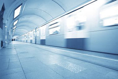 Vagon treni, metro hareketi, ulaşım konsepti insanlar olmadan soyut arka plan