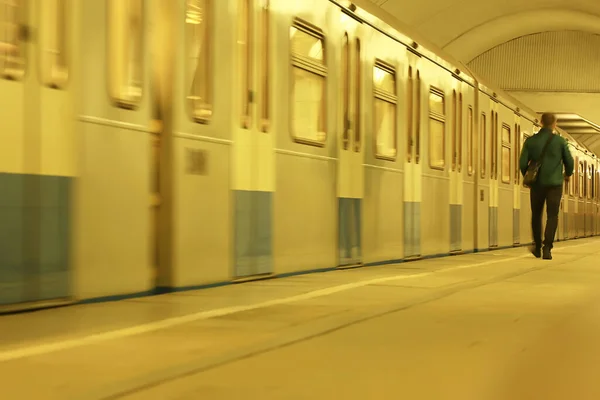 Движение Вагона Поезда Метро Концепция Транспорта Абстрактный Фон Людей — стоковое фото