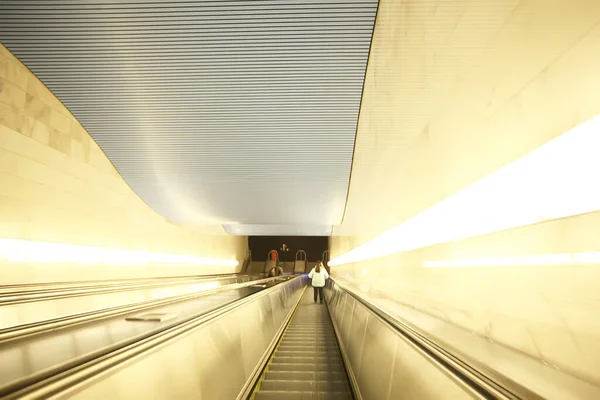 Modern Escalator Abstract Background Blurred Light Background Geometry Transport — Stock Photo, Image