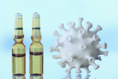 Coronavirus modeli beyaz arkaplanda izole edilmiş, mikro virüs fotoğrafı