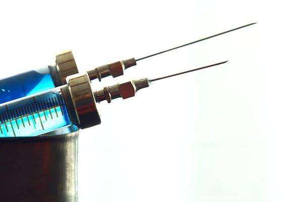 ヴィンテージ注射器薬コンセプトワクチン注射薬 — ストック写真