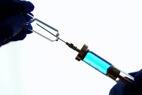 Vacunación Autoinyección Coronavirus Pandémico Pánico Jeringa Para Inyección Autoaislamiento — Foto de Stock